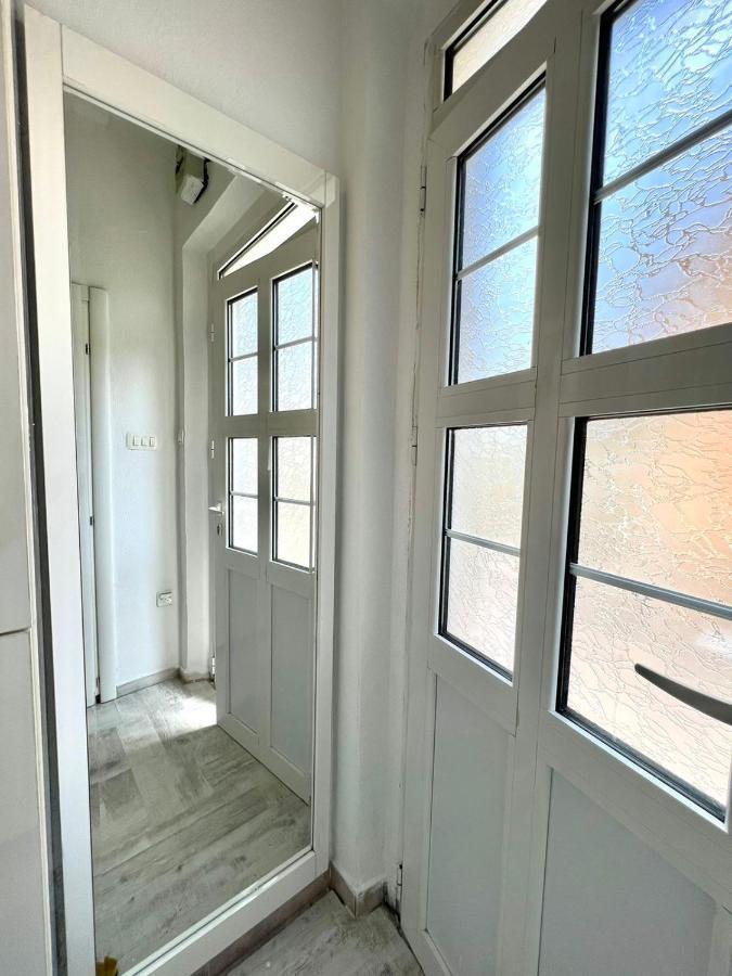 Apartment Kiki Kotor Eksteriør billede