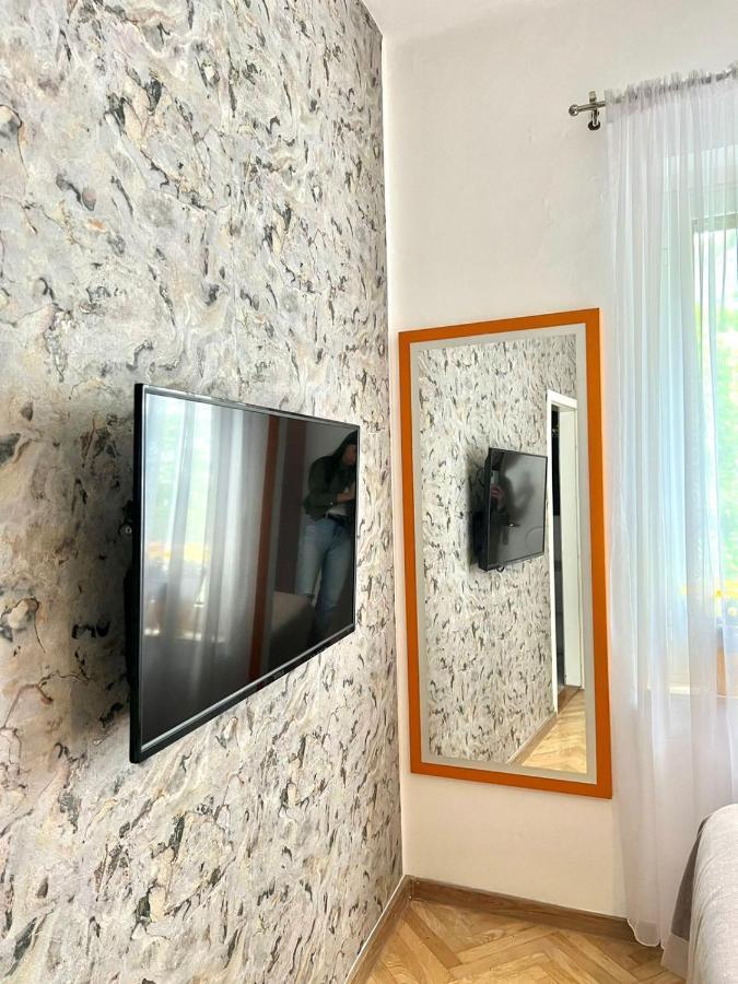 Apartment Kiki Kotor Eksteriør billede